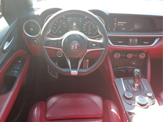 Used 2018 Red Alfa Romeo Ti image 19