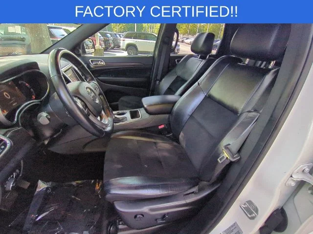 Used 2018 White Jeep Altitude image 16