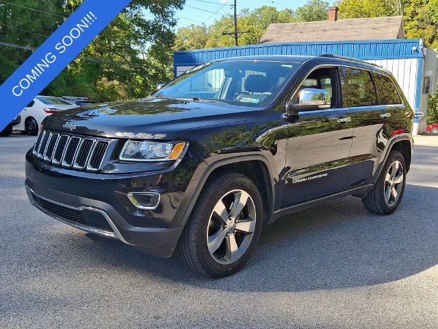 Used 2015 Black Jeep Limited image 4