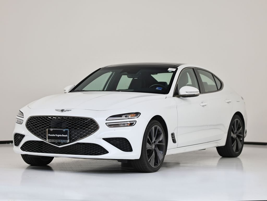 Used 2023 White Genesis 2.0T image 1