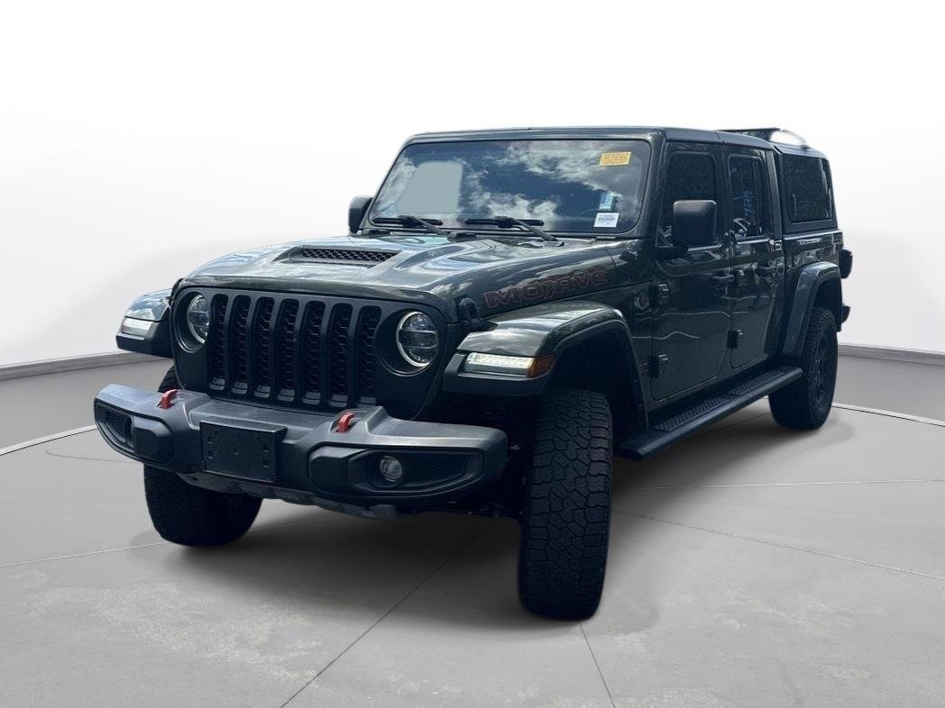 Used 2022 Sarge Green Clearcoat Jeep Mojave image 2