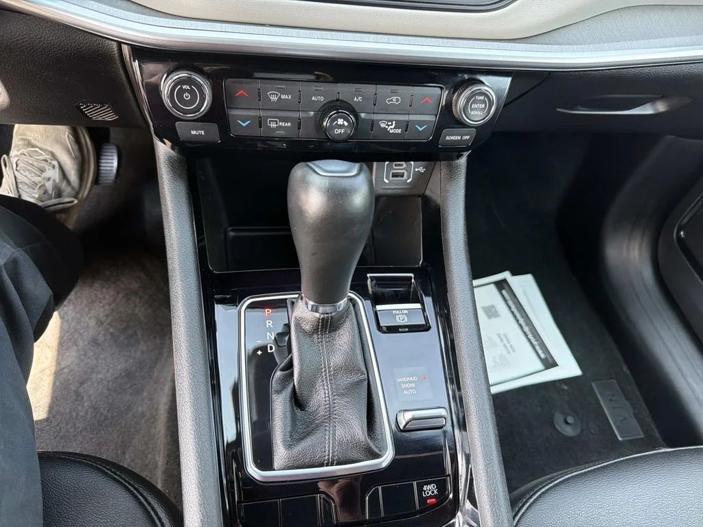 Used 2025 Red Jeep Limited image 22