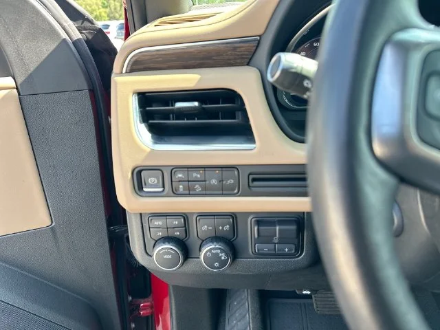 Used 2022 Red Chevrolet Premier image 28