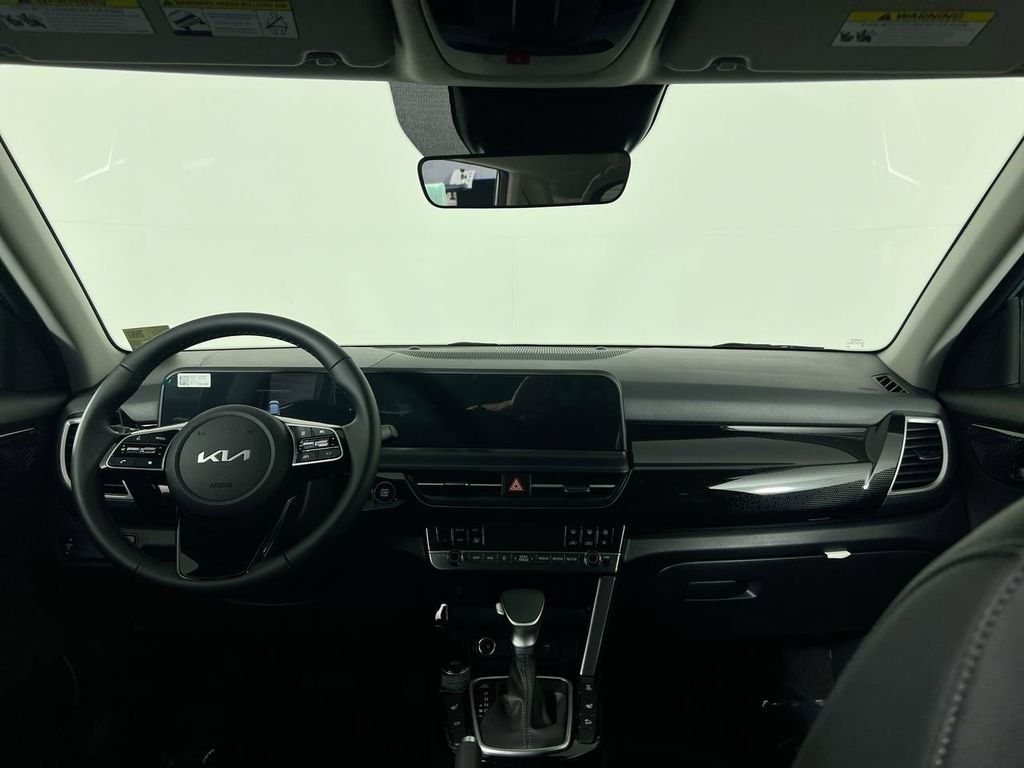 Certified Used 2025 Blue Kia S image 28