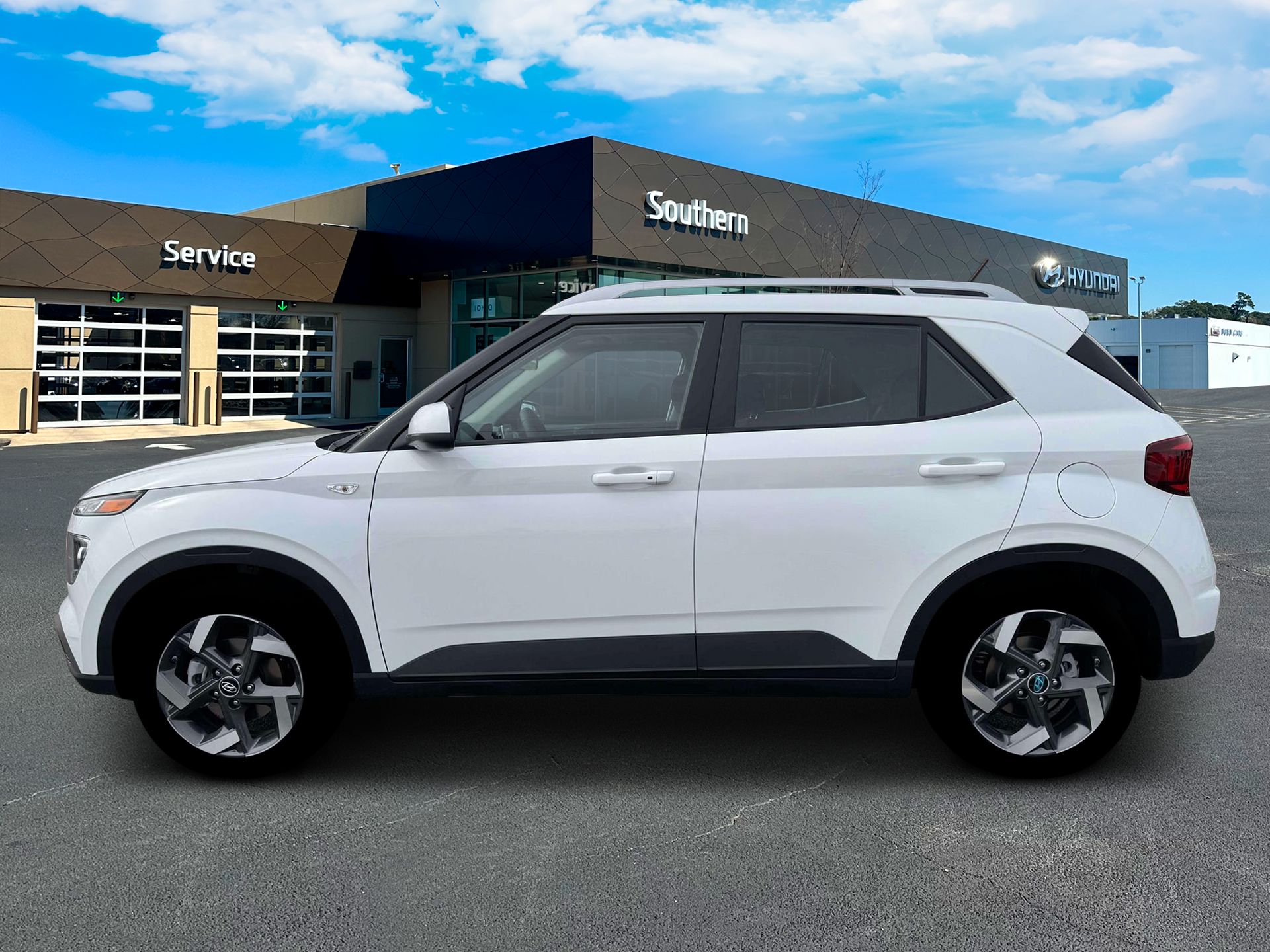New 2026 White Hyundai SEL image 3