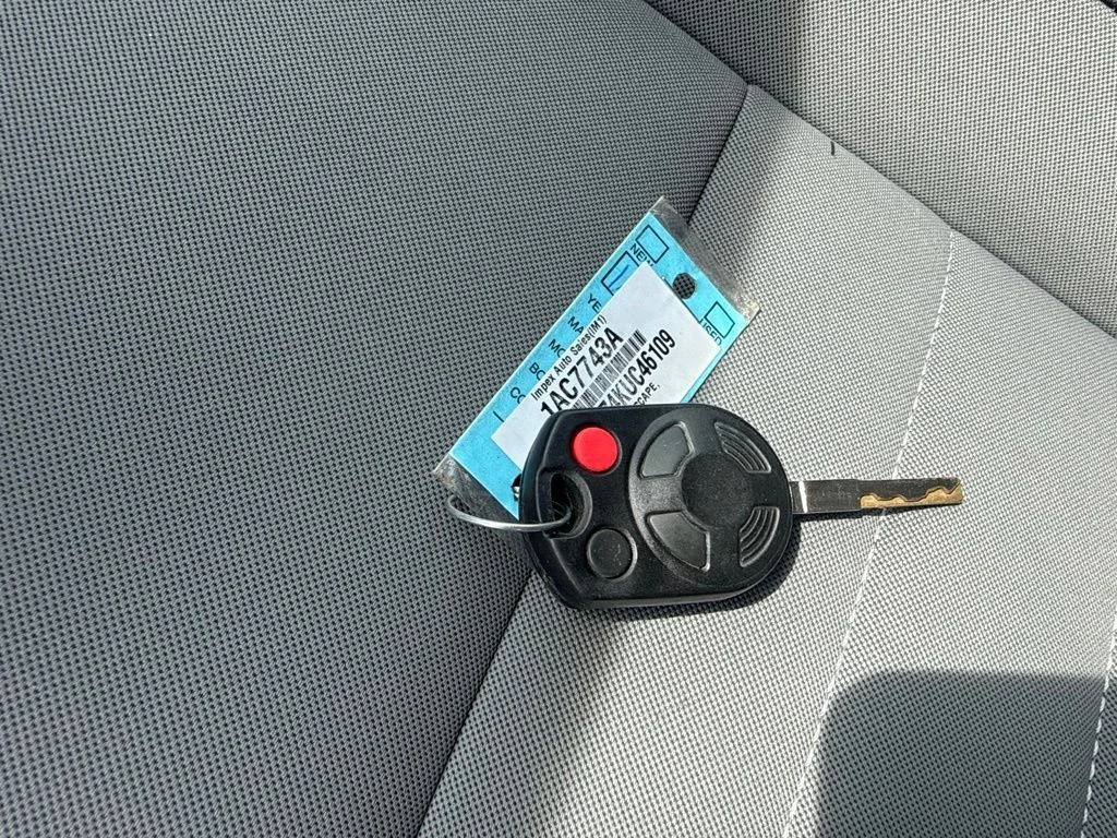 Used 2019 Gray Ford S image 19