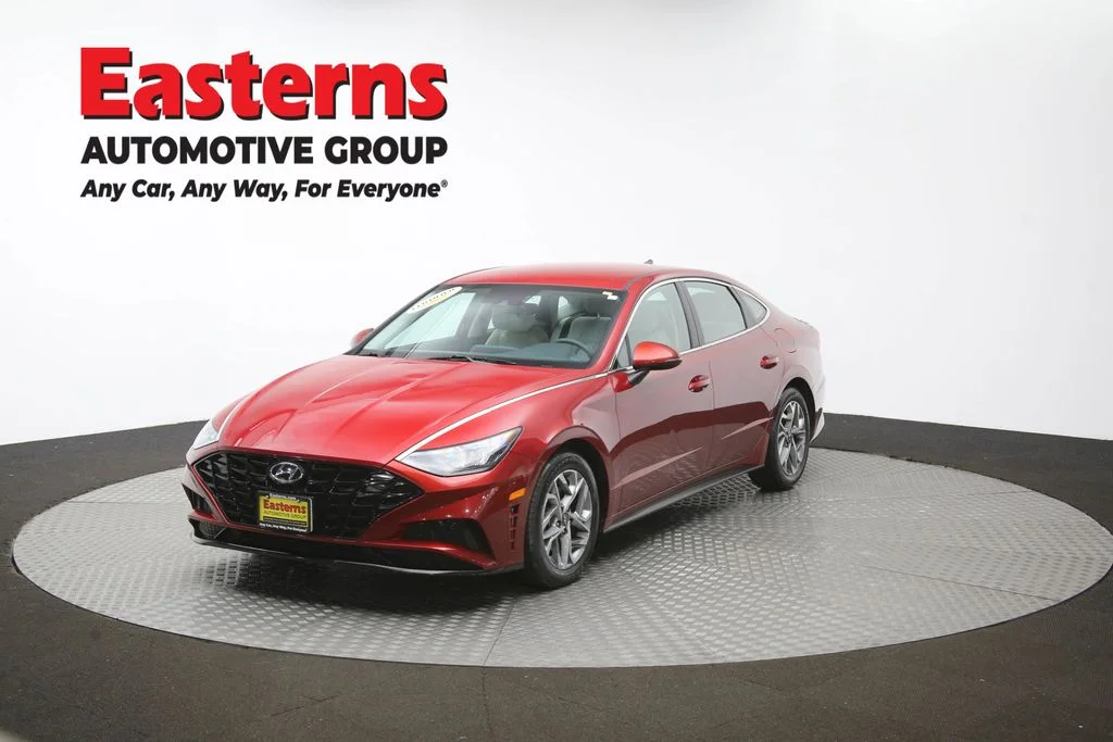Used 2023 Red Hyundai SEL image 55