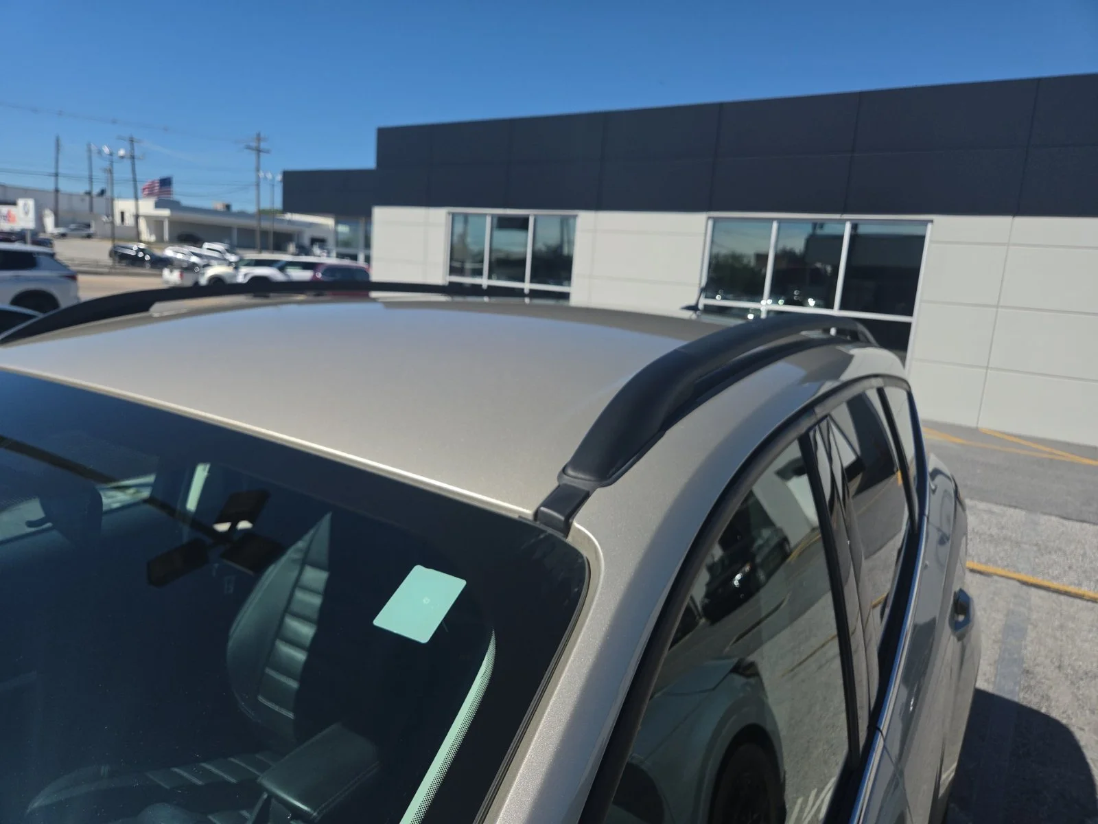 Used 2017 Gold Ford SE image 7
