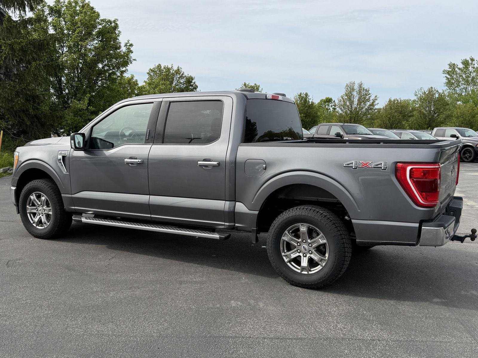 Used 2022 Carbonized Gray Ford XLT image 5