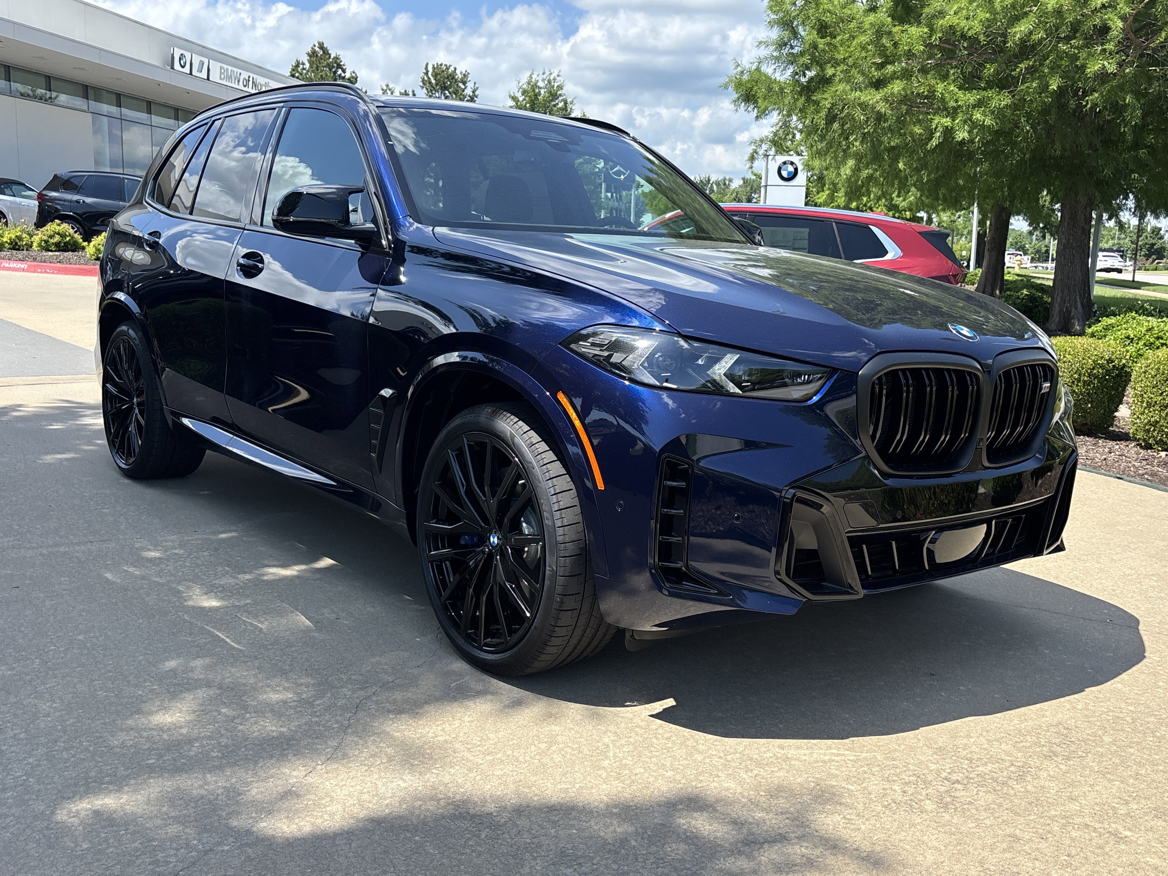 New 2026 0C3Z Tanzanite Blue II Metallic BMW M60i image 13