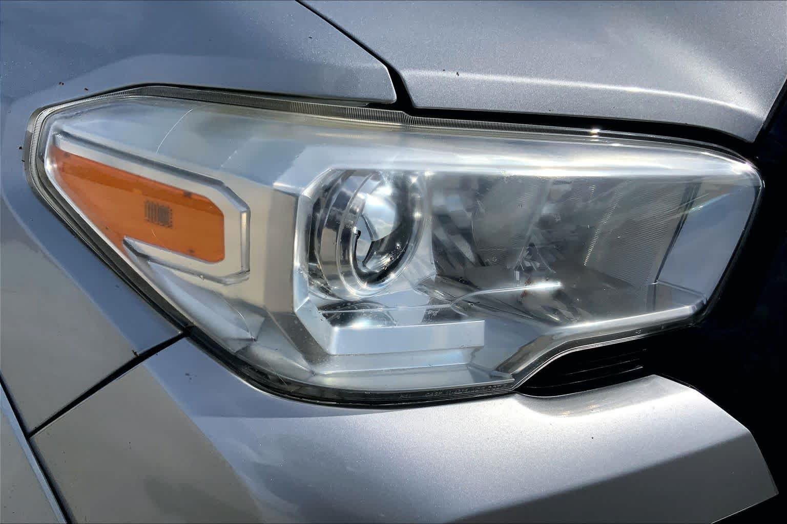 Used 2019 Silver Sky Metallic Toyota SR5 image 26
