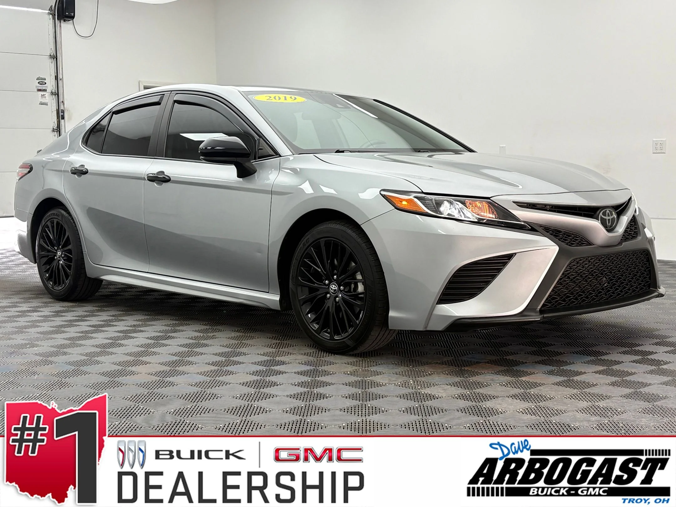 Used 2019 Celestial Silver Metallic Toyota SE image 1