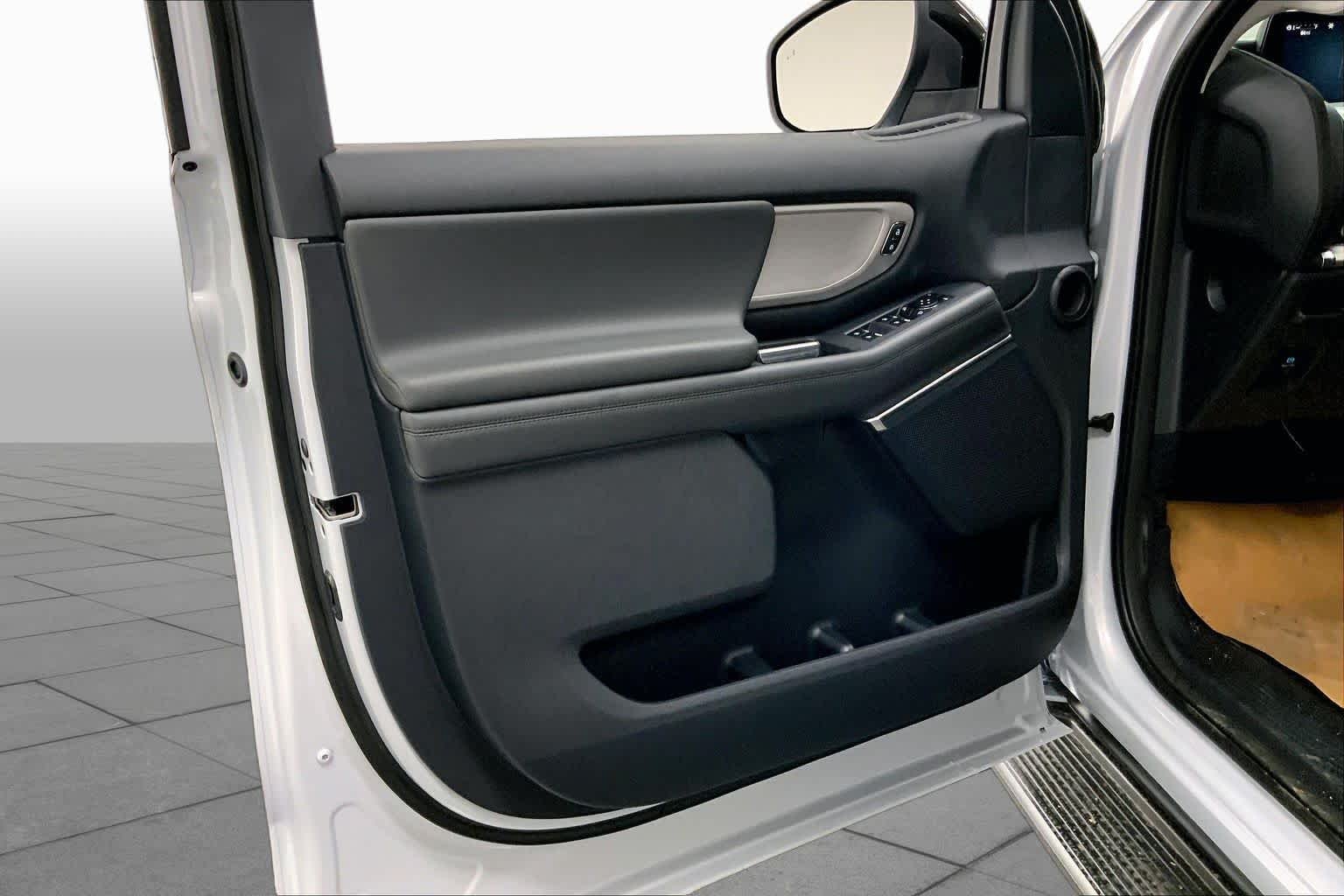 New 2026 Space Silver Metallic Ford Active image 10
