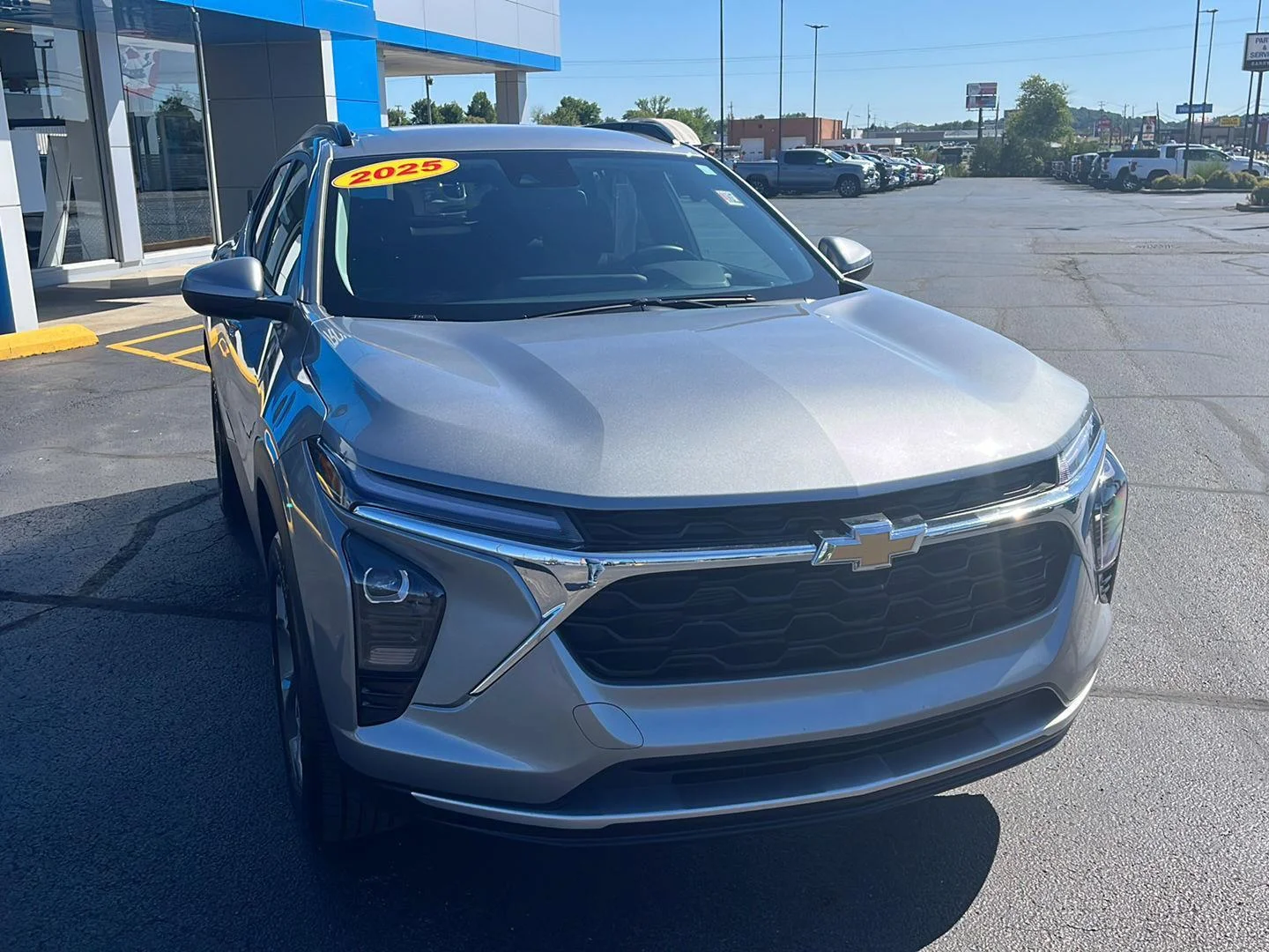 Used 2025 Sterling Gray Metallic Chevrolet LT image 8
