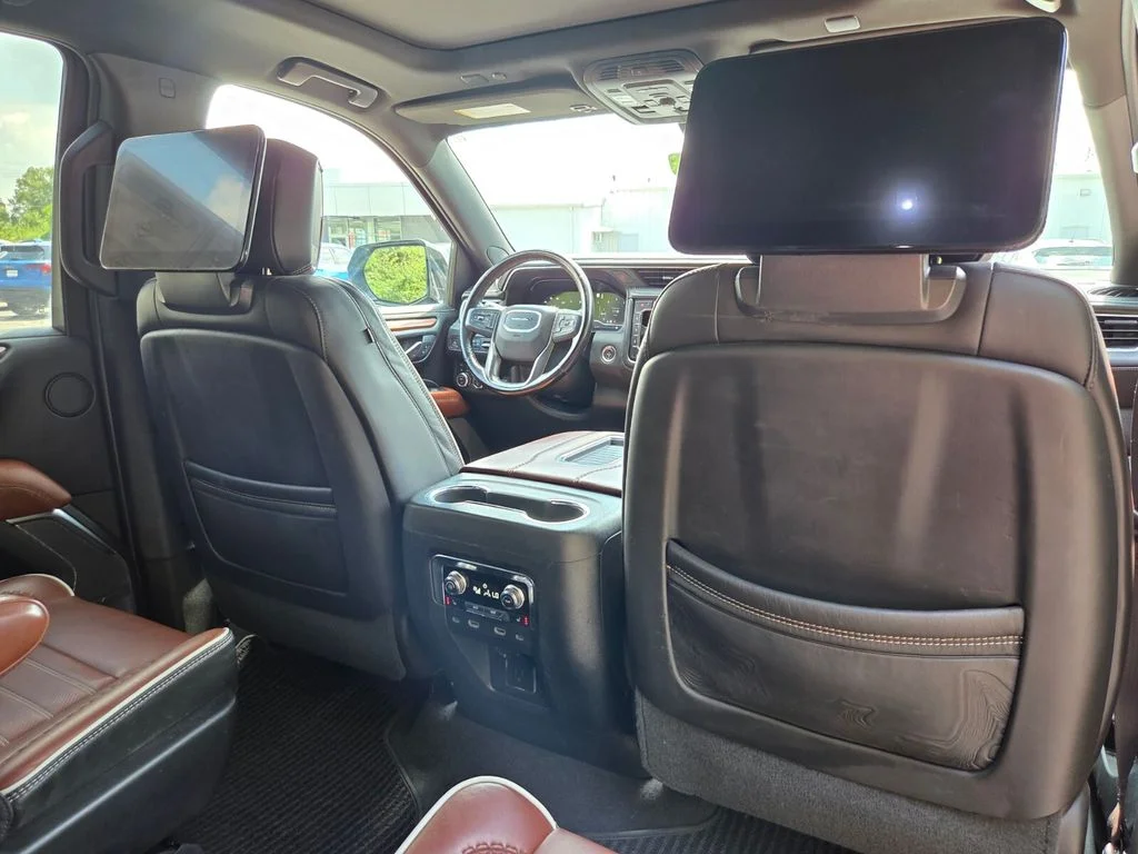 Used 2023 Black GMC Denali Ultimate image 28