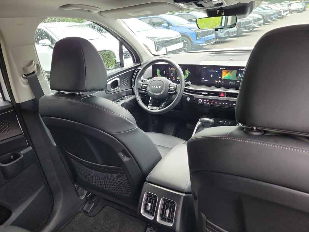 Certified Used 2025 Glacial White Pearl Kia S image 12