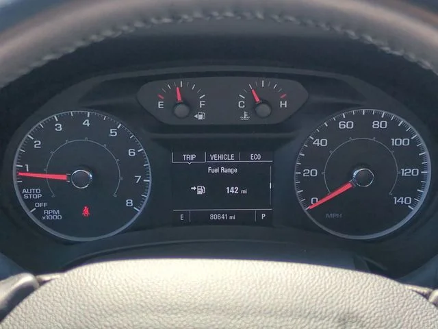 Used 2018 White GMC SLE image 15
