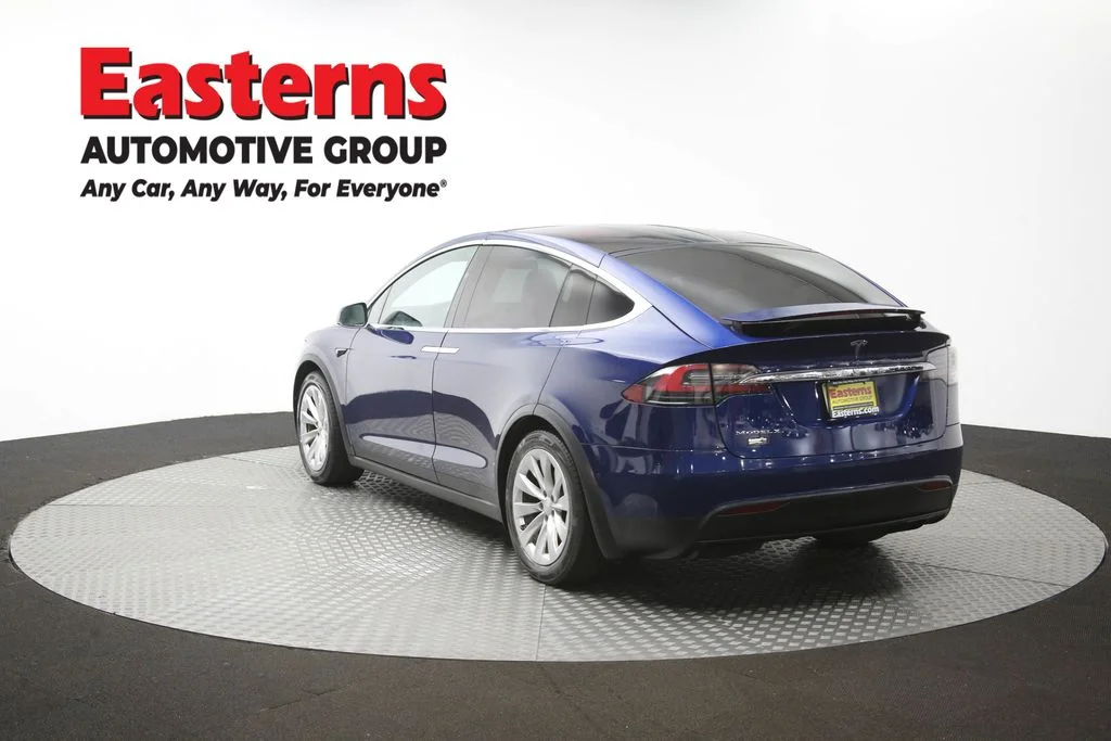 Used 2017 Blue Tesla 100D image 61