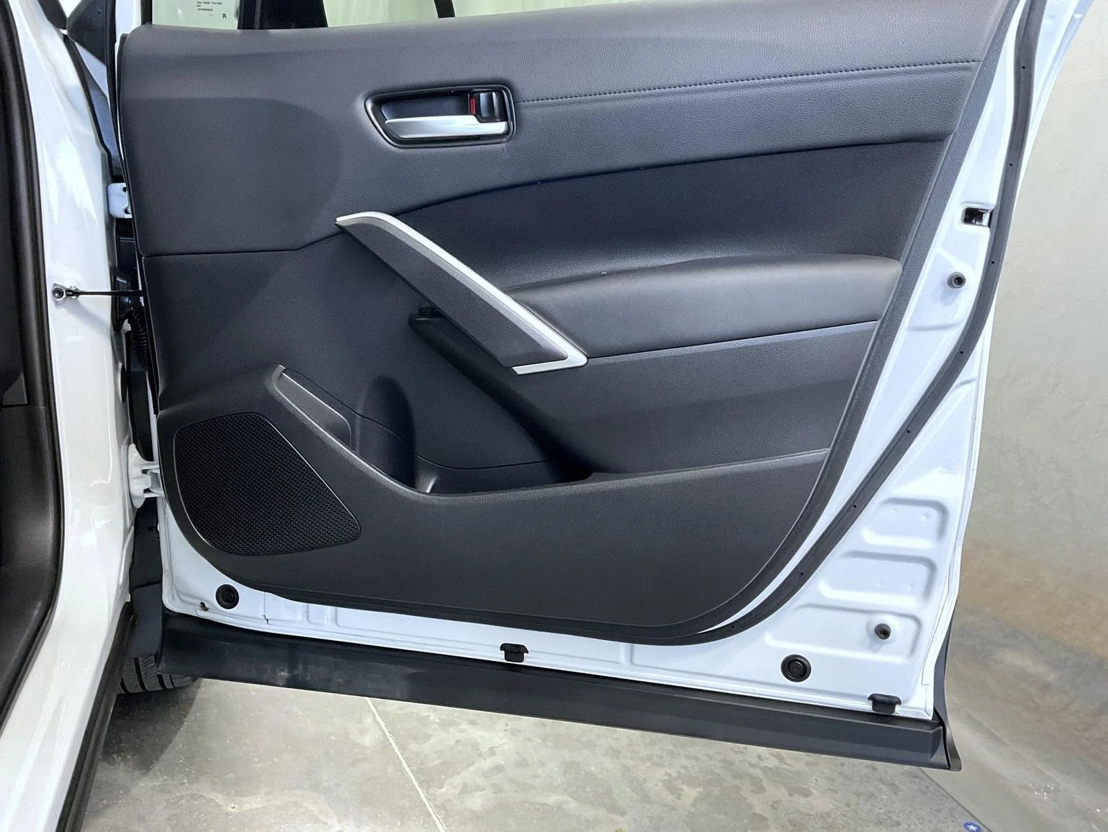 Used 2024 Beige Toyota XLE image 17