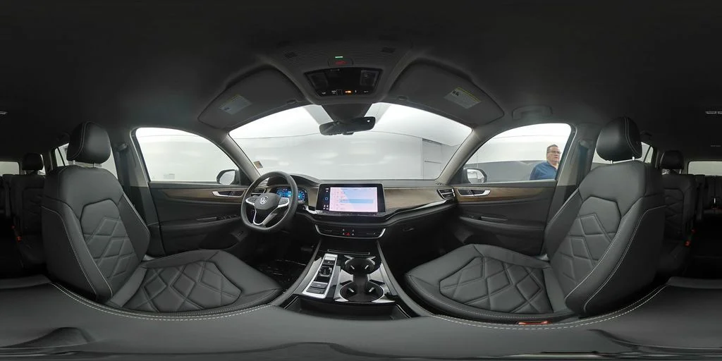 New 2026  Volkswagen SE w/Technology image 13