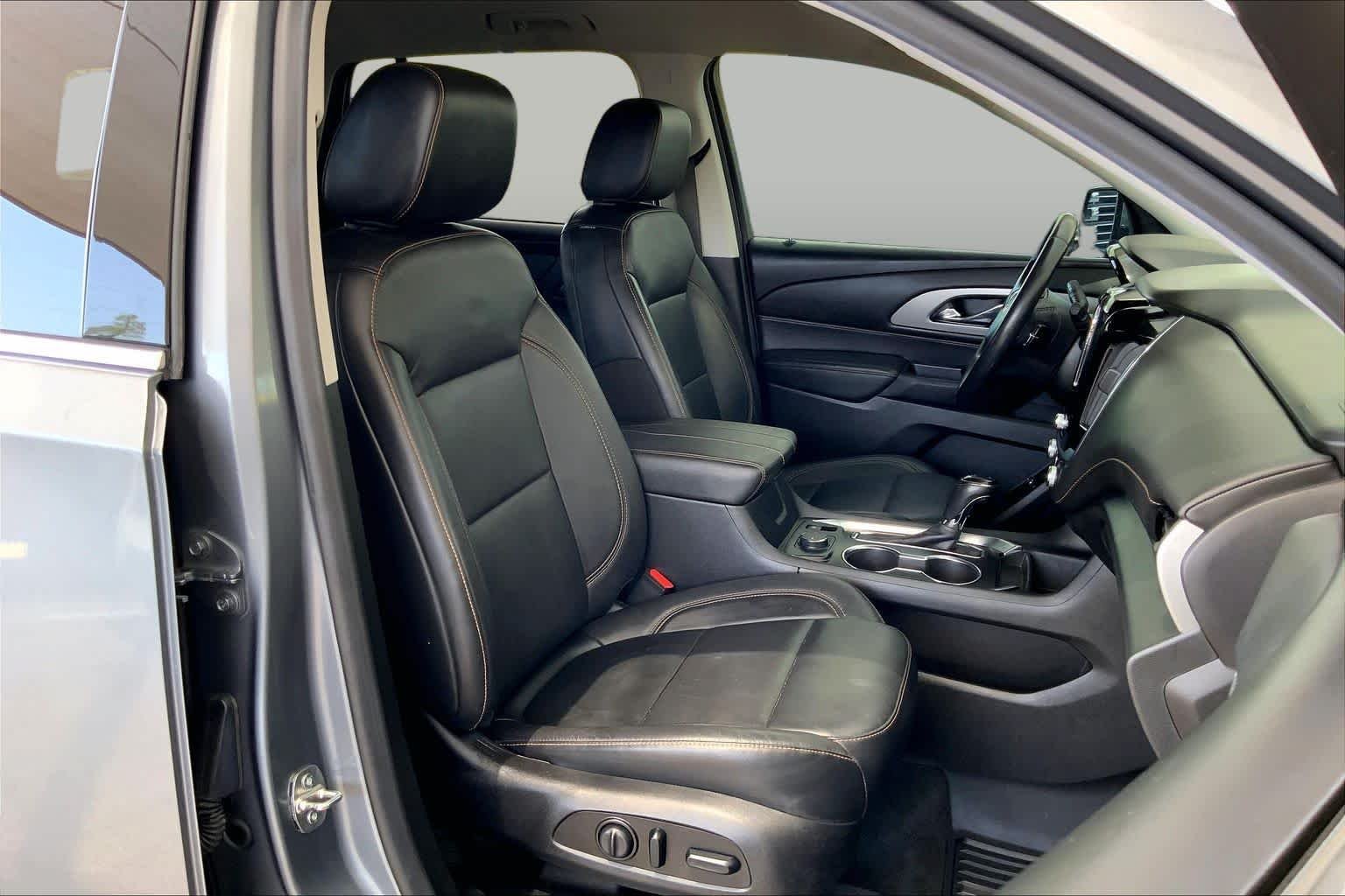 Used 2019 Satin Steel Metallic Chevrolet LT Leather image 9