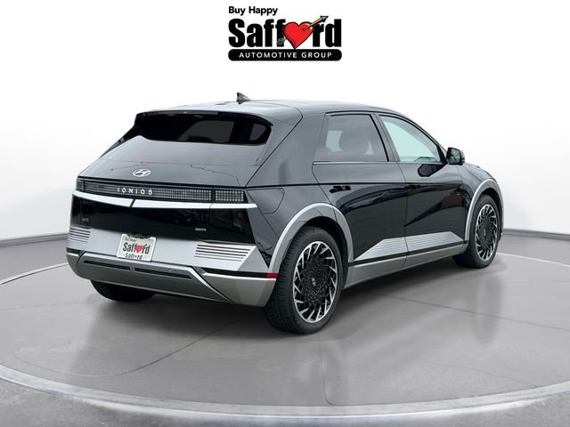 Used 2023 Black Hyundai Limited image 9