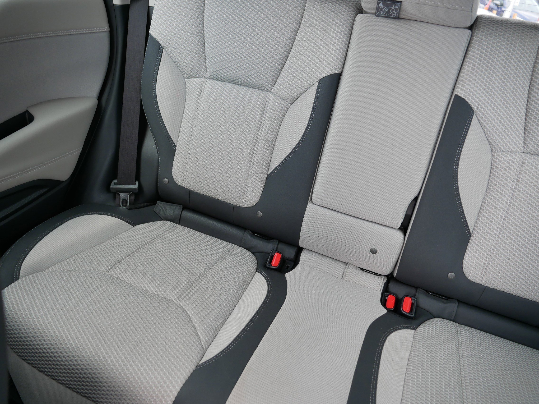 Used 2023 Crystal White Pearl Subaru Premium image 12