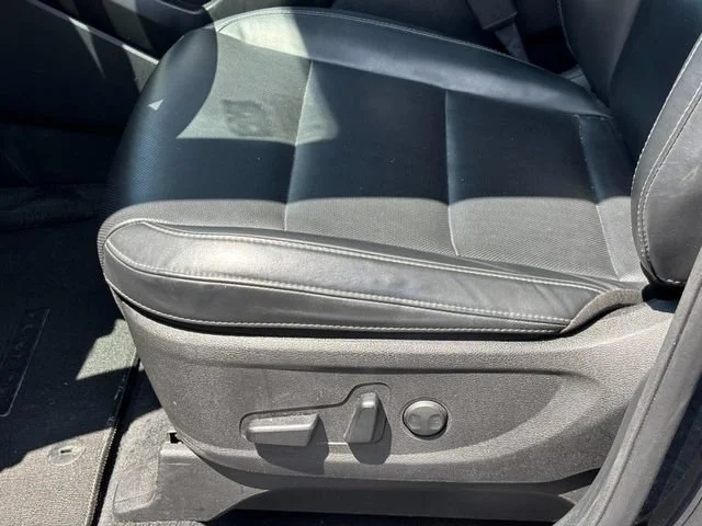 Used 2020 Black Kia S image 17