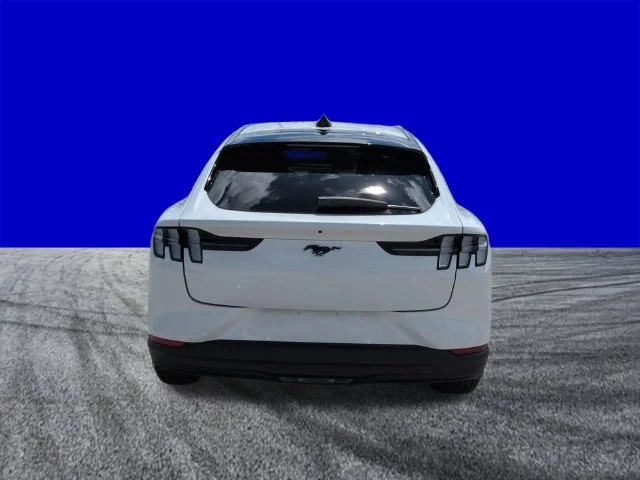 New 2026 Star White Metallic Tri-coat Ford Premium image 5