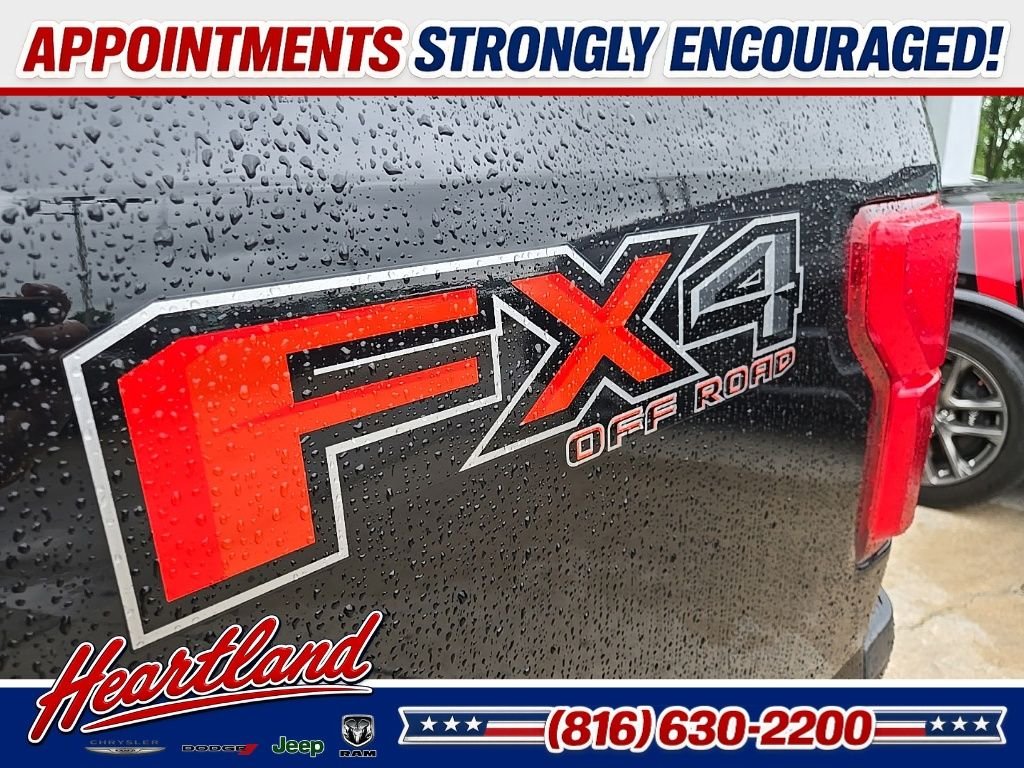 Used 2018 Black Ford Lariat image 23