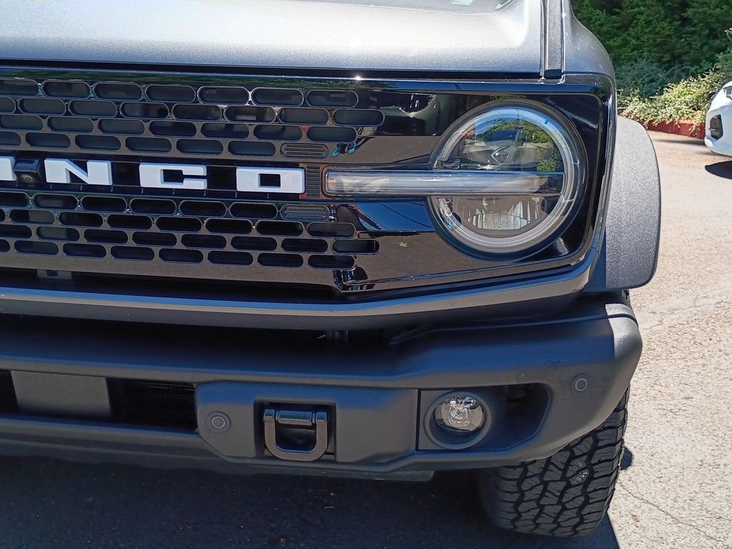 Used 2022 Gray Metallic Ford Wildtrak image 8