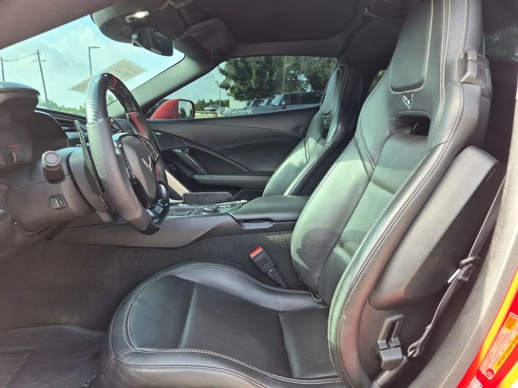 Used 2014 Red Chevrolet Z51 image 22