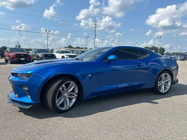 Used 2017 Hyper Blue Metallic Chevrolet SS image 22