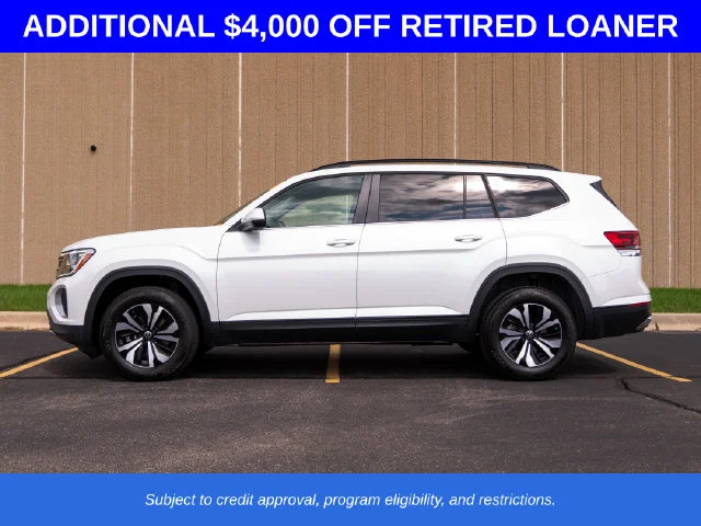 New 2026 White/off-white Volkswagen SE image 2