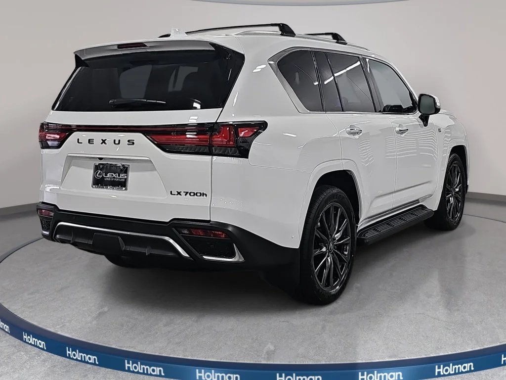 New 2026 Ultra White Lexus F SPORT HANDLING image 5