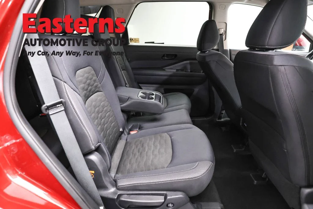 Used 2025 Red Nissan SV image 22