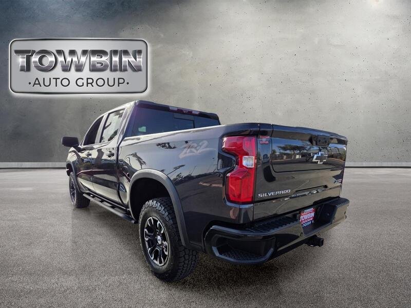 Used 2022 Gray Chevrolet ZR2 image 7