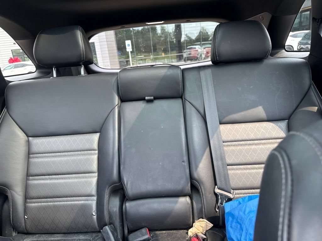 Used 2018 Titanium Silver Kia SX Limited V6 image 17