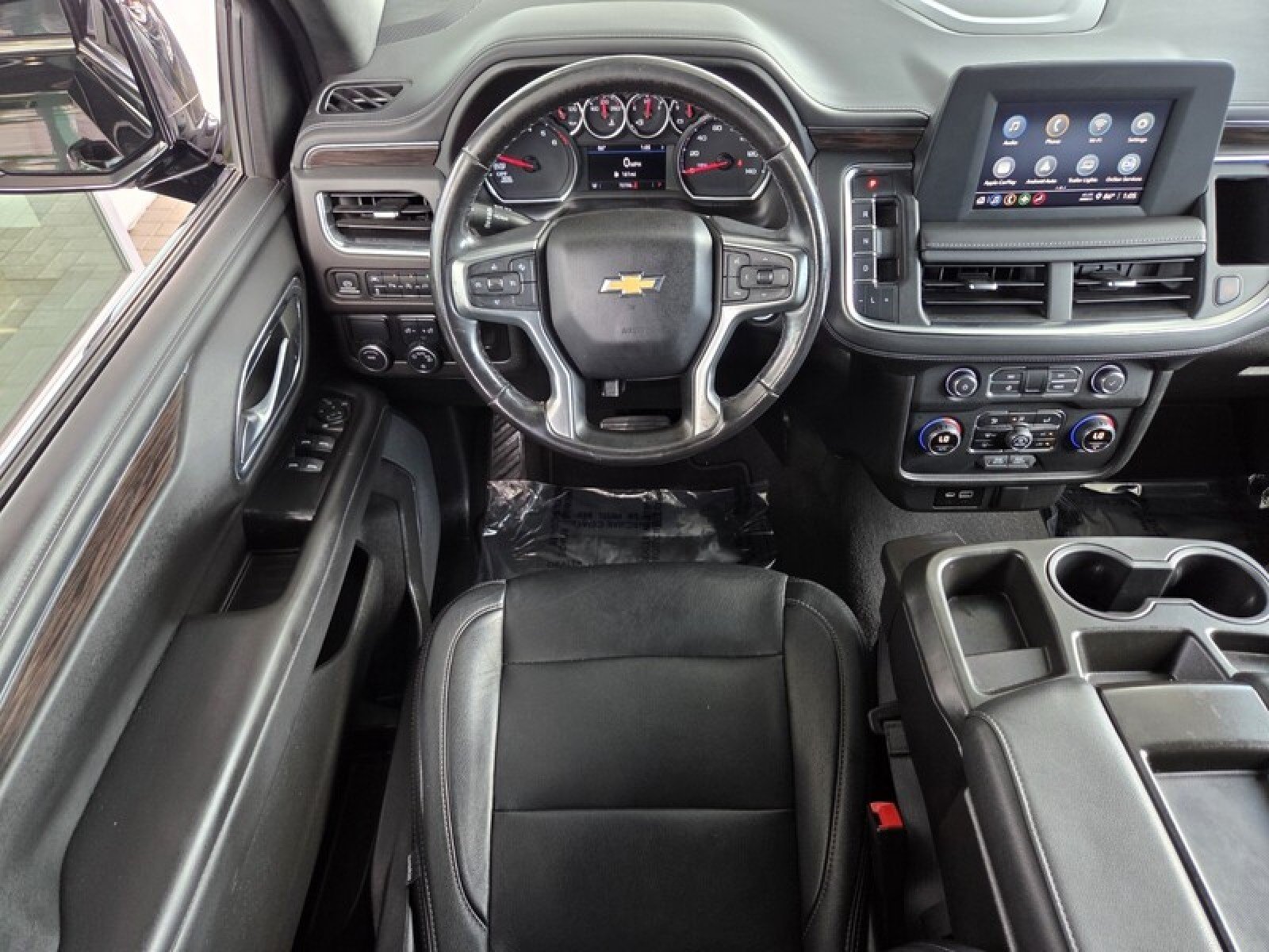 Used 2022 Black Chevrolet LS image 17