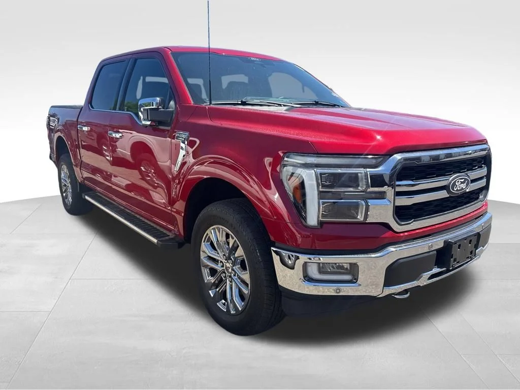 Used 2024 Red Ford Lariat image 27