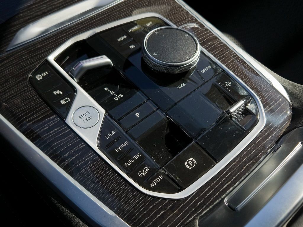 New 2026 Black Sapphire Metallic BMW xDrive50e image 12