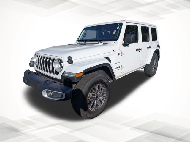 Used 2024 White Jeep Sahara image 5