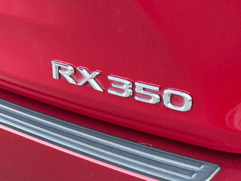 Used 2016 Red Lexus 350 image 11