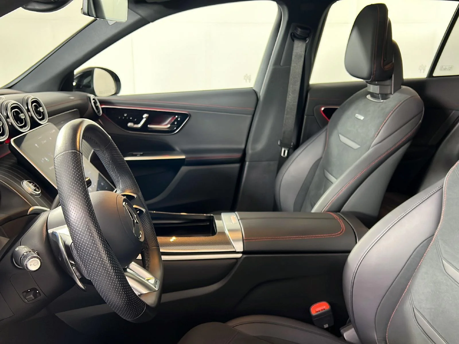 Used 2024 Black Mercedes-Benz AMG® GLC 43 image 39