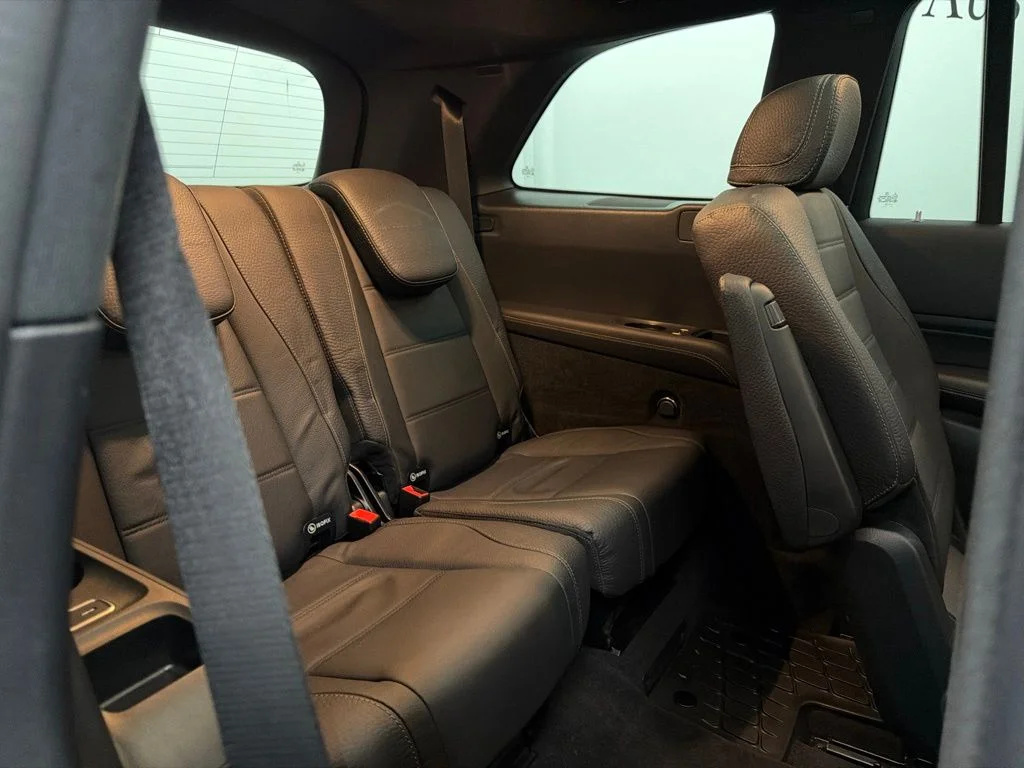 Certified Used 2025 Black Mercedes-Benz GLS 580 image 26