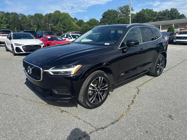 2020 Volvo XC60 T5 Momentum