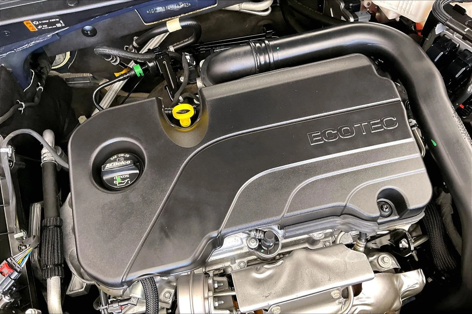 Used 2025 Night Shade Metallic Chevrolet LT image 32
