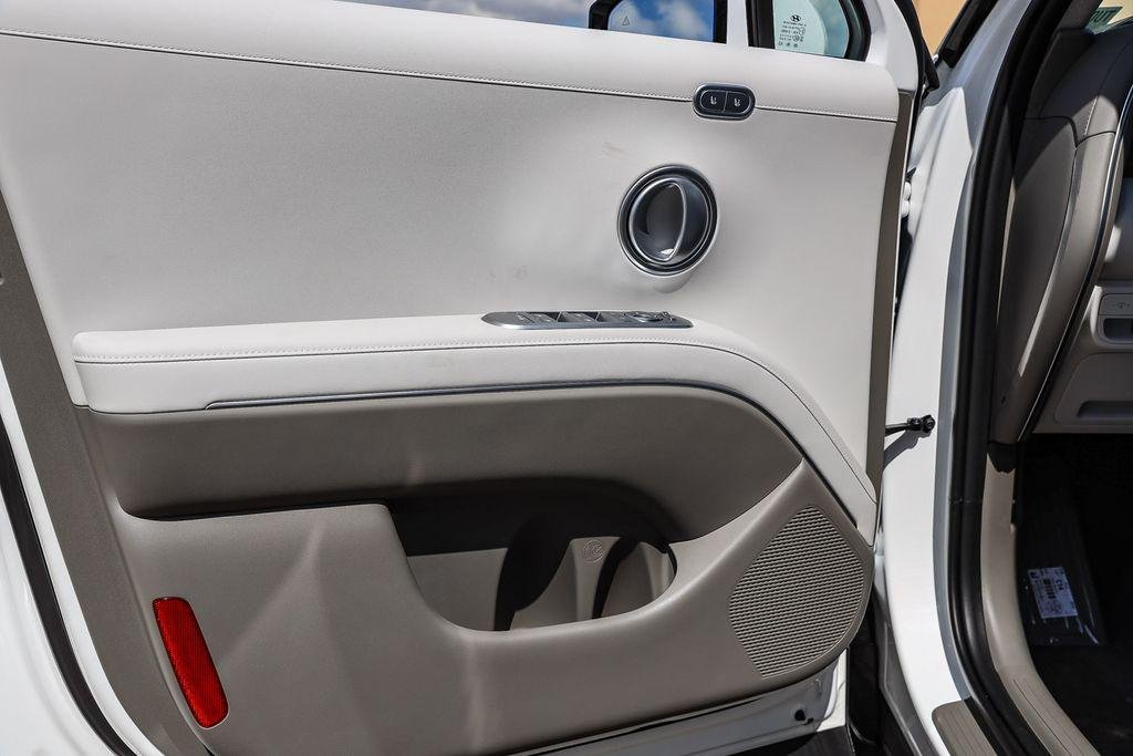 New 2026 White Hyundai Limited AWD image 22