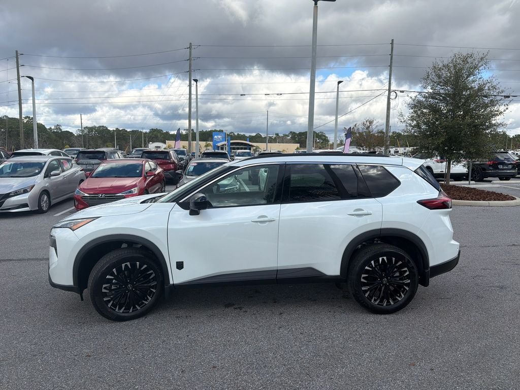 New 2026 Nissan Rogue Dark Armor 4D Sport Utility