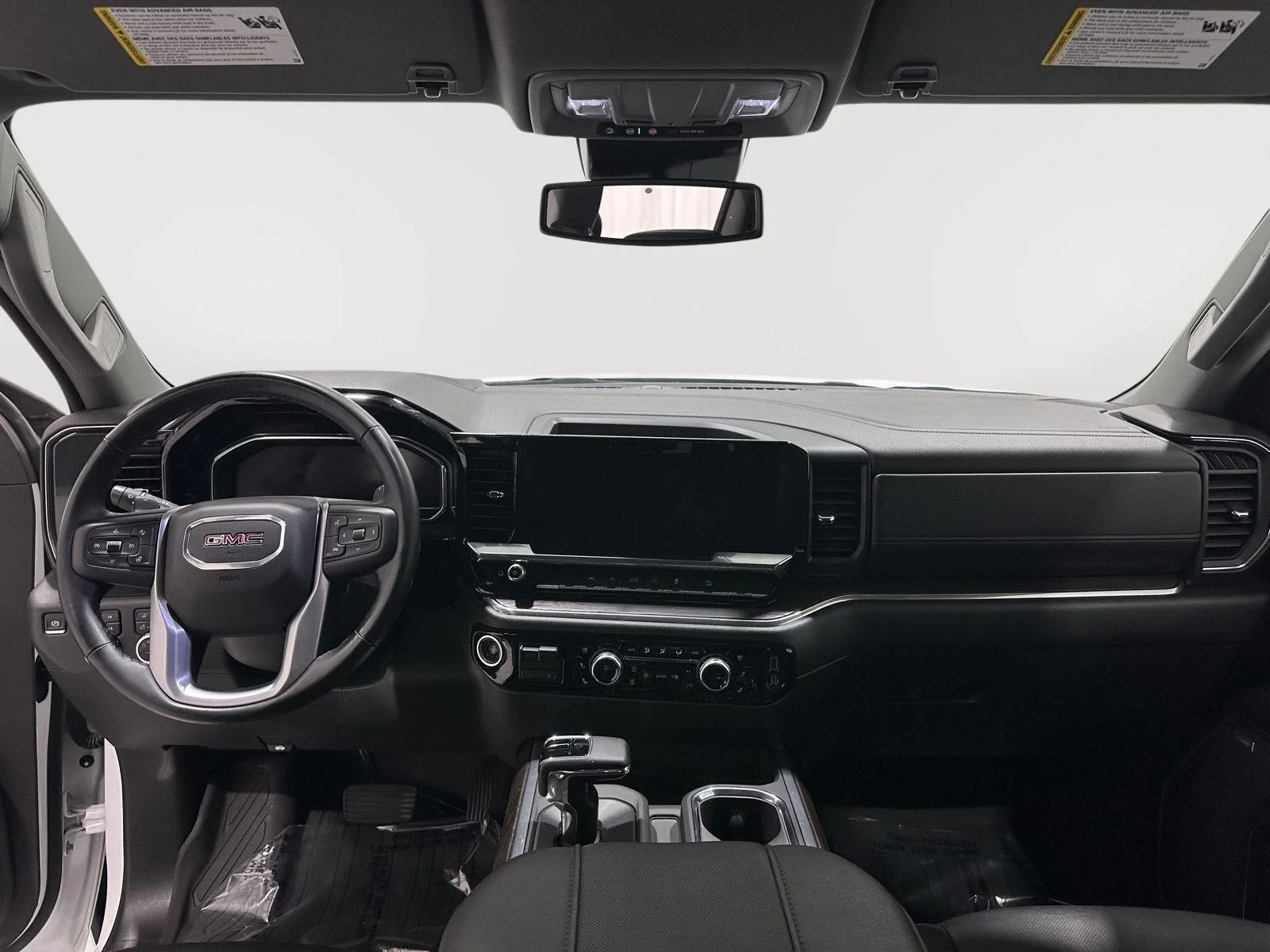 Used 2025 Summit White GMC SLT image 19